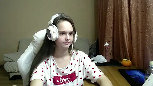 SharybbFace online show from 10/06/25, 03:20