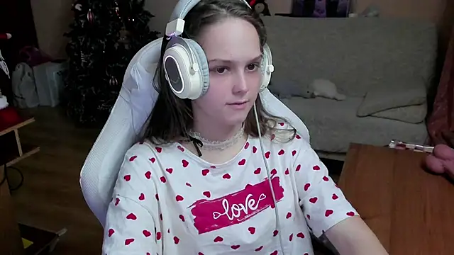 SharybbFace online show from 11/20/25, 03:34