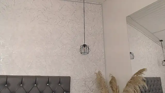 Snapshot of Sabriinaa_Foxx chatting on 02/25/26, 12:04 Sabriinaa Foxx online show from 02/25/26, 12:04