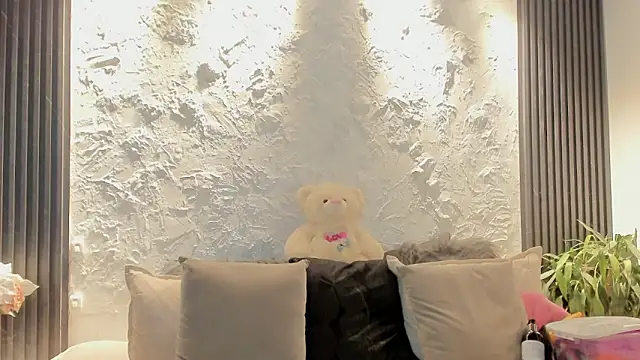 joselin rouse online show from 04/13/26, 12:32