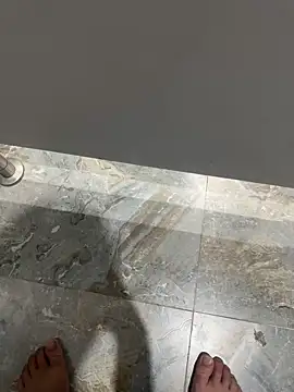 CZpublic online show from 10/16/25, 04:08