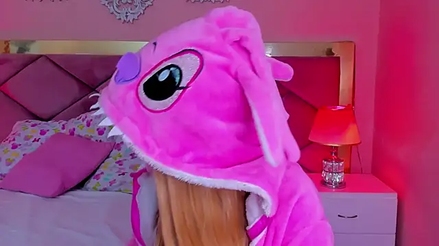 ChloeLaurentt online show from 03/26/26, 09:20