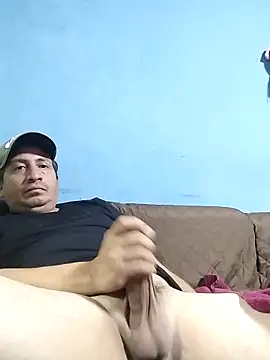 Snapshot of gabo_pajaso chatting on 09/23/25, 05:10 gabo pajaso online show from 09/23/25, 05:10