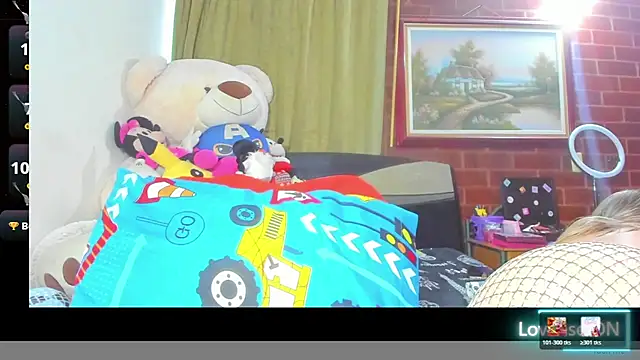 LatinaMature  online show from 04/12/26, 11:04