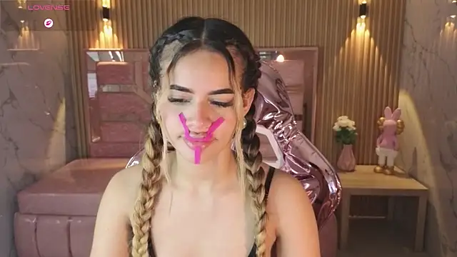 lilith4 s online show from 04/07/26, 08:09