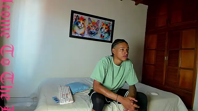 Snapshot of jordan_mm420 chatting on 11/17/25, 06:57 jordan mm420 online show from 11/17/25, 06:57