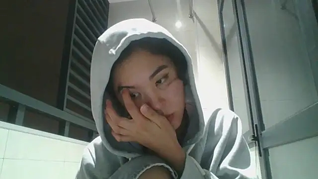 Snapshot of JennyCarpenter chatting on 10/18/25, 11:11 JennyCarpenter online show from 10/18/25, 11:11