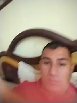 Benitocamelas93 online show from 06/10/26, 04:28