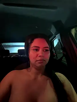 Snapshot of innocenttemplegirl chatting on 10/23/25, 01:38 innocenttemplegirl online show from 10/23/25, 01:38