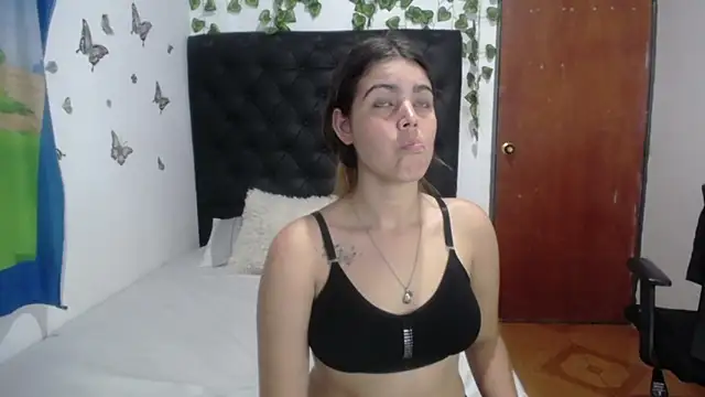 isabel 09 online show from 02/11/26, 03:00