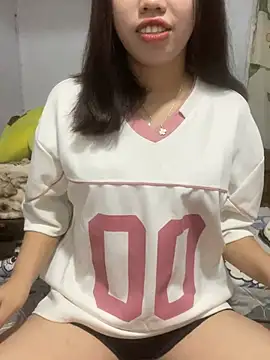 Snapshot of Rose-babyx chatting on 02/11/26, 01:16 Rose-babyx online show from 02/11/26, 01:16