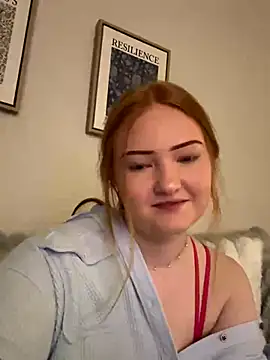 Snapshot of princessbaexoxo chatting on 09/23/25, 02:03 princessbaexoxo online show from 09/23/25, 02:03