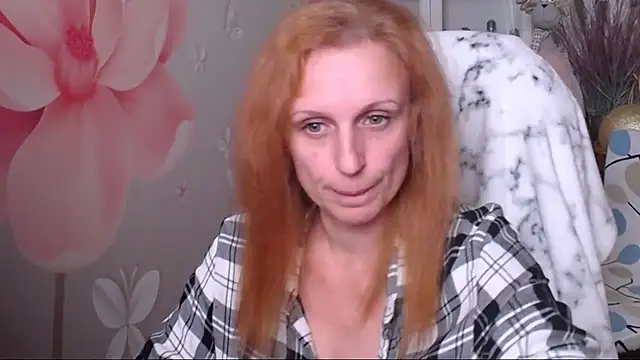 Snapshot of Venus_love1 chatting on 10/30/25, 06:52 Venus love1 online show from 10/30/25, 06:52