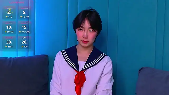 Snapshot of HeejinWang chatting on 12/04/25, 04:33 HeejinWang online show from 12/04/25, 04:33