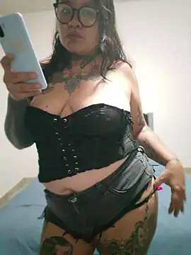 agnesvela online show from 07/30/26, 04:33