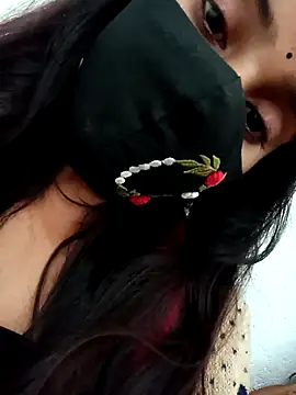 Aaisha-16 online show from 12/18/25, 03:12