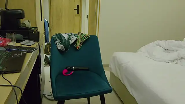 LustfulSin  online show from 11/01/25, 10:12