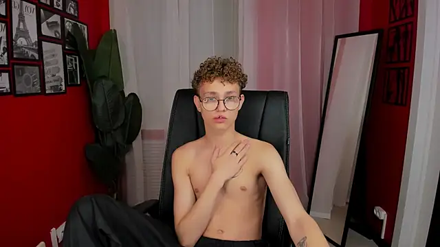 NathanCurl online show from 10/15/25, 11:21