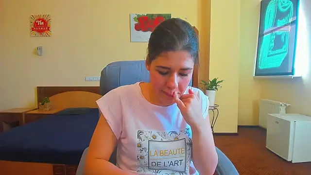 Joannia online show from 09/27/25, 07:13