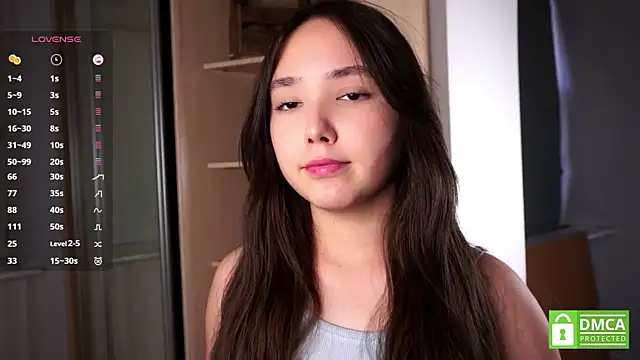 RenaeConnerley online show from 10/11/25, 04:22