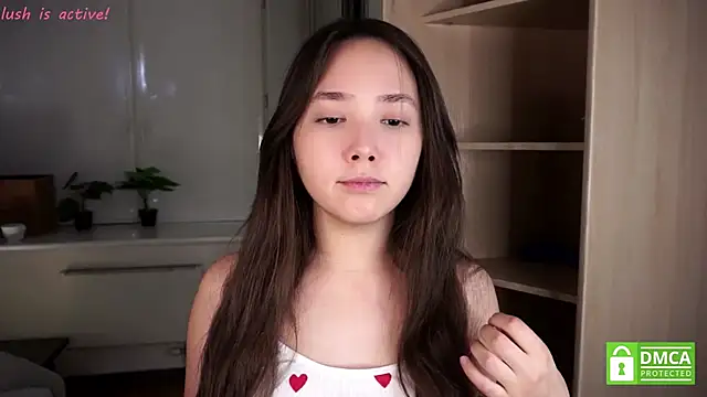 RenaeConnerley online show from 10/25/25, 03:58