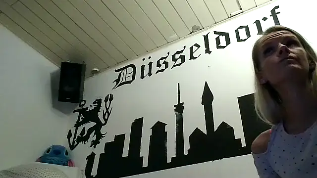 Dark666Sunshine online show from 11/16/25, 04:23