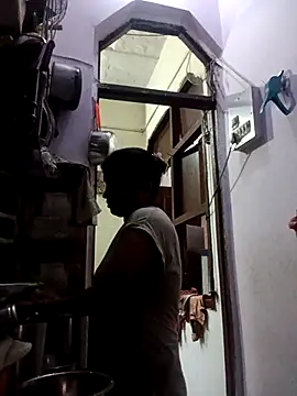 Snapshot of aliya-jaan71 chatting on 09/25/25, 10:08 aliya-jaan71 online show from 09/25/25, 10:08