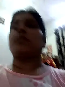 Snapshot of aliya-jaan71 chatting on 10/02/25, 04:47 aliya-jaan71 online show from 10/02/25, 04:47