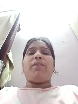 Snapshot of aliya-jaan71 chatting on 11/01/25, 09:11 aliya-jaan71 online show from 11/01/25, 09:11