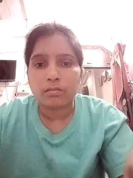 Snapshot of aliya-jaan71 chatting on 11/16/25, 07:25 aliya-jaan71 online show from 11/16/25, 07:25