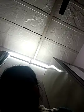 Snapshot of aliya-jaan71 chatting on 01/13/26, 05:29 aliya-jaan71 online show from 01/13/26, 05:29