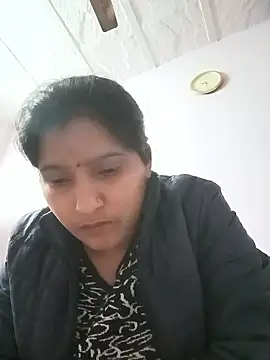 Snapshot of aliya-jaan71 chatting on 02/08/26, 03:59 aliya-jaan71 online show from 02/08/26, 03:59