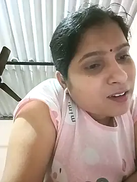 Snapshot of aliya-jaan71 chatting on 03/27/26, 05:01 aliya-jaan71 online show from 03/27/26, 05:01