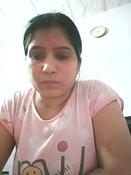 Snapshot of aliya-jaan71 chatting on 03/28/26, 08:47 aliya-jaan71 online show from 03/28/26, 08:47