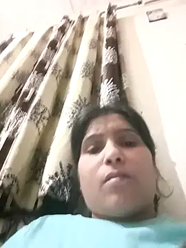 Snapshot of aliya-jaan71 chatting on 03/31/26, 12:16 aliya-jaan71 online show from 03/31/26, 12:16