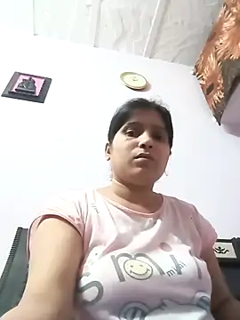 Snapshot of aliya-jaan71 chatting on 04/10/26, 08:30 aliya-jaan71 online show from 04/10/26, 08:30