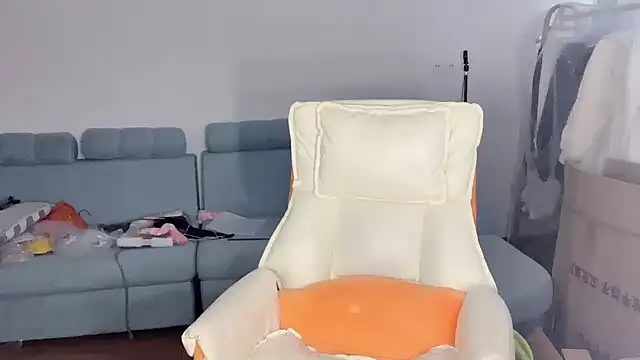 Akong11 online show from 02/28/26, 06:25