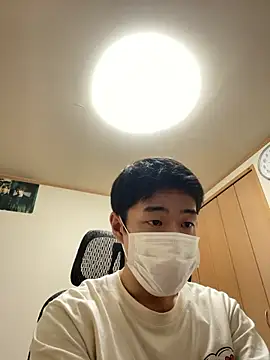 Snapshot of KAMESAN08 chatting on 09/26/25, 01:15 KAMESAN08 online show from 09/26/25, 01:15