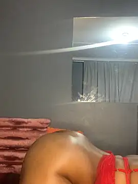 Snapshot of Hornysweetheart chatting on 09/24/25, 09:18 Hornysweetheart online show from 09/24/25, 09:18