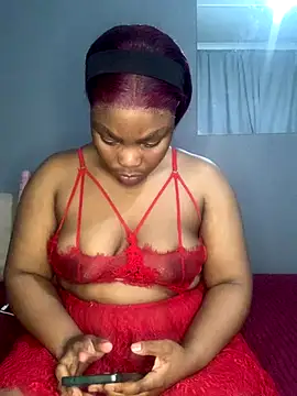 Snapshot of Hornysweetheart chatting on 10/18/25, 08:20 Hornysweetheart online show from 10/18/25, 08:20