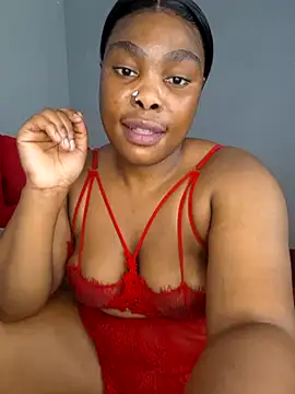 Snapshot of Hornysweetheart chatting on 10/25/25, 12:13 Hornysweetheart online show from 10/25/25, 12:13