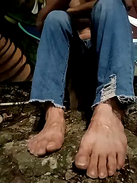 Snapshot of zamir_adam chatting on 09/27/25, 11:43 zamir adam online show from 09/27/25, 11:43