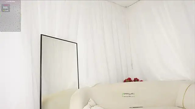 Snapshot of SUM___ chatting on 03/04/26, 06:58 SUM online show from 03/04/26, 06:58