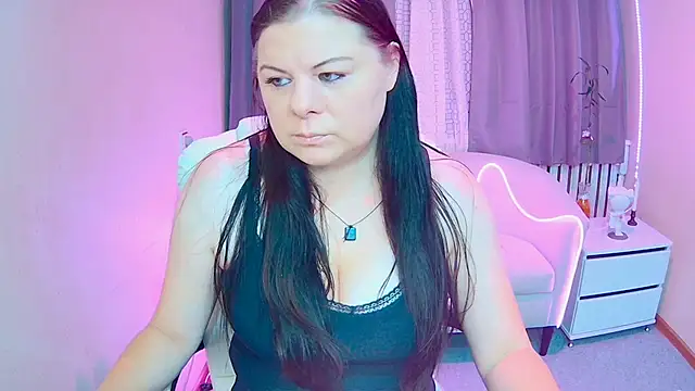 BritneyRaine online show from 11/11/25, 07:08