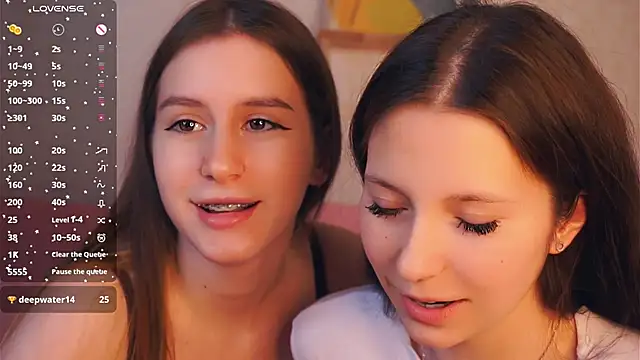 GabrielleLynchard online show from 11/10/25, 08:08