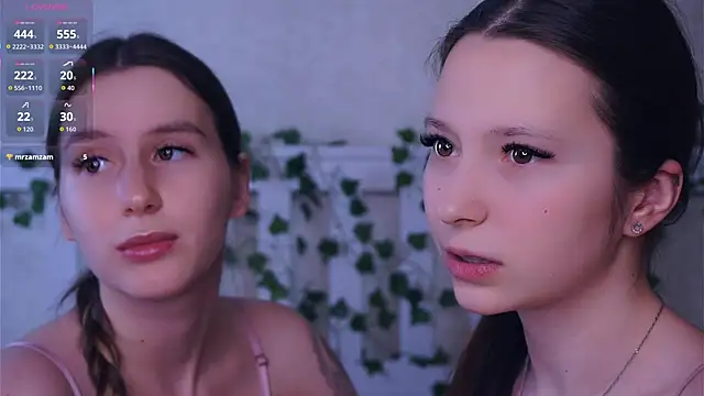 GabrielleLynchard online show from 03/22/26, 09:40