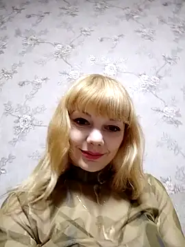 Snapshot of AliceSwan1122 chatting on 09/16/25, 07:15 AliceSwan1122 online show from 09/16/25, 07:15