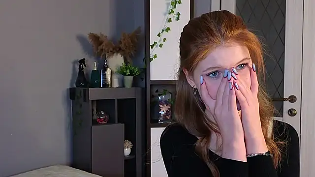 pielittle online show from 09/29/25, 04:39