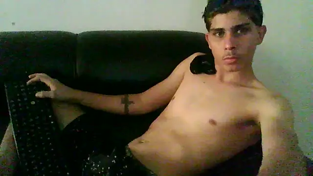 Snapshot of KingLamed chatting on 10/15/25, 04:40 KingLamed online show from 10/15/25, 04:40