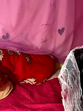 Moon pusy online show from 10/03/25, 04:37